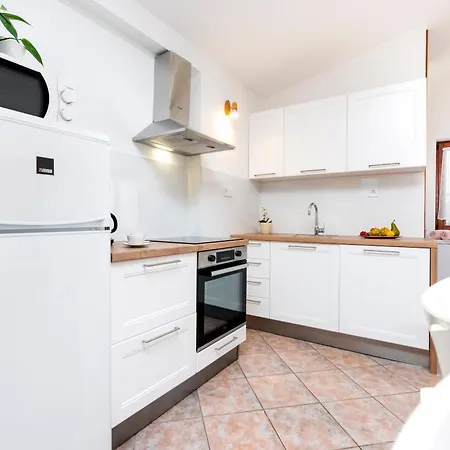 Appartamento House Nino In Krmed